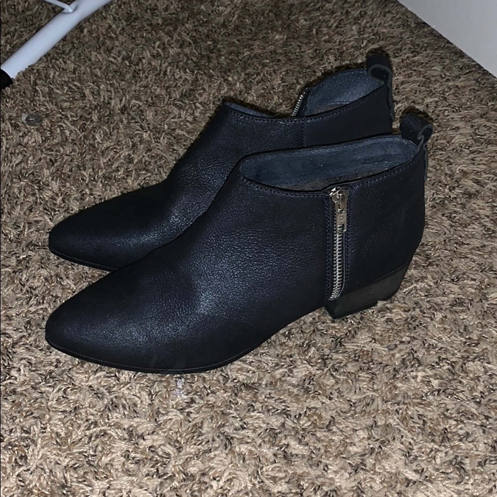 Zip Up Ankle Boots